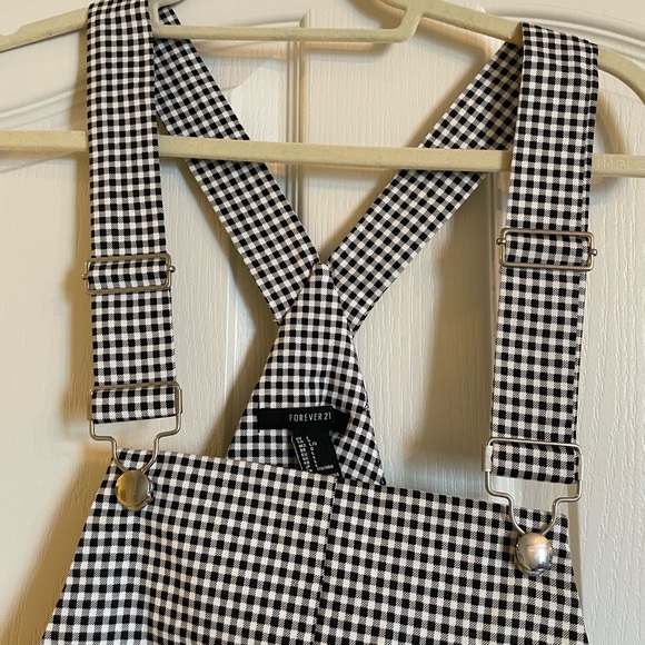 Forever 21 overall dress - Picture 4 of 4